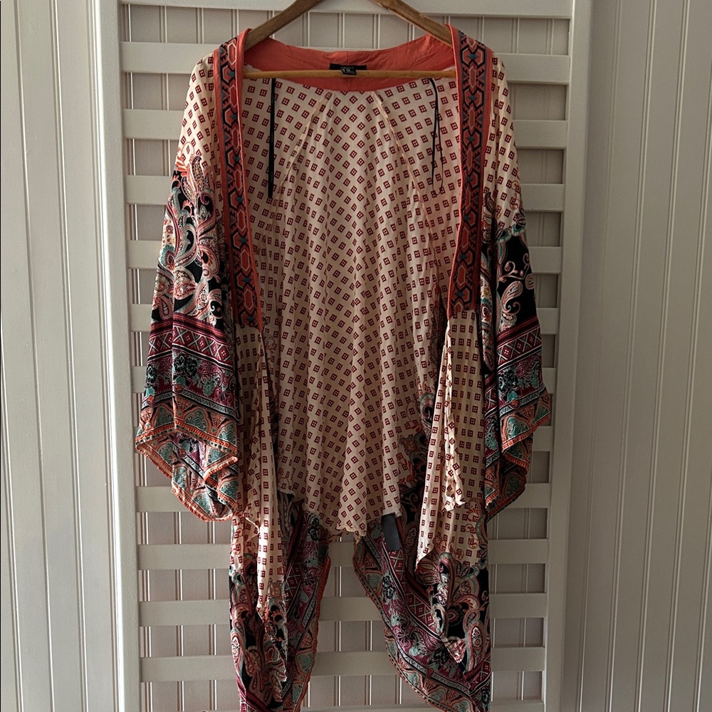 Forever 21 Patterned Kimono with Red and Black Accents